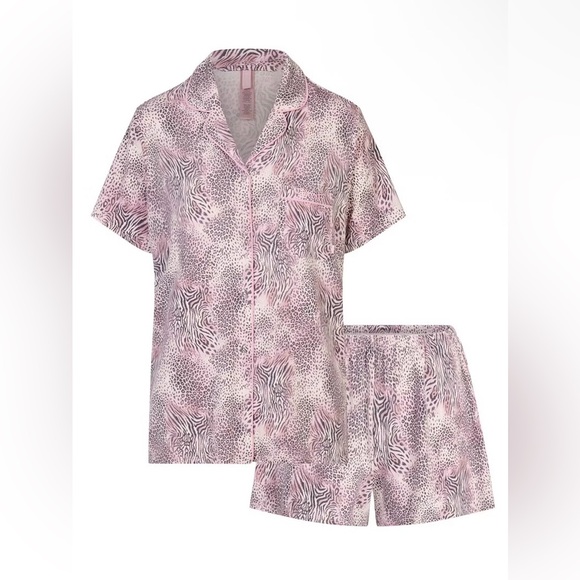 SKIMS Soldout Bloom Mini Multi Animal Short Sleeve Button Up Set